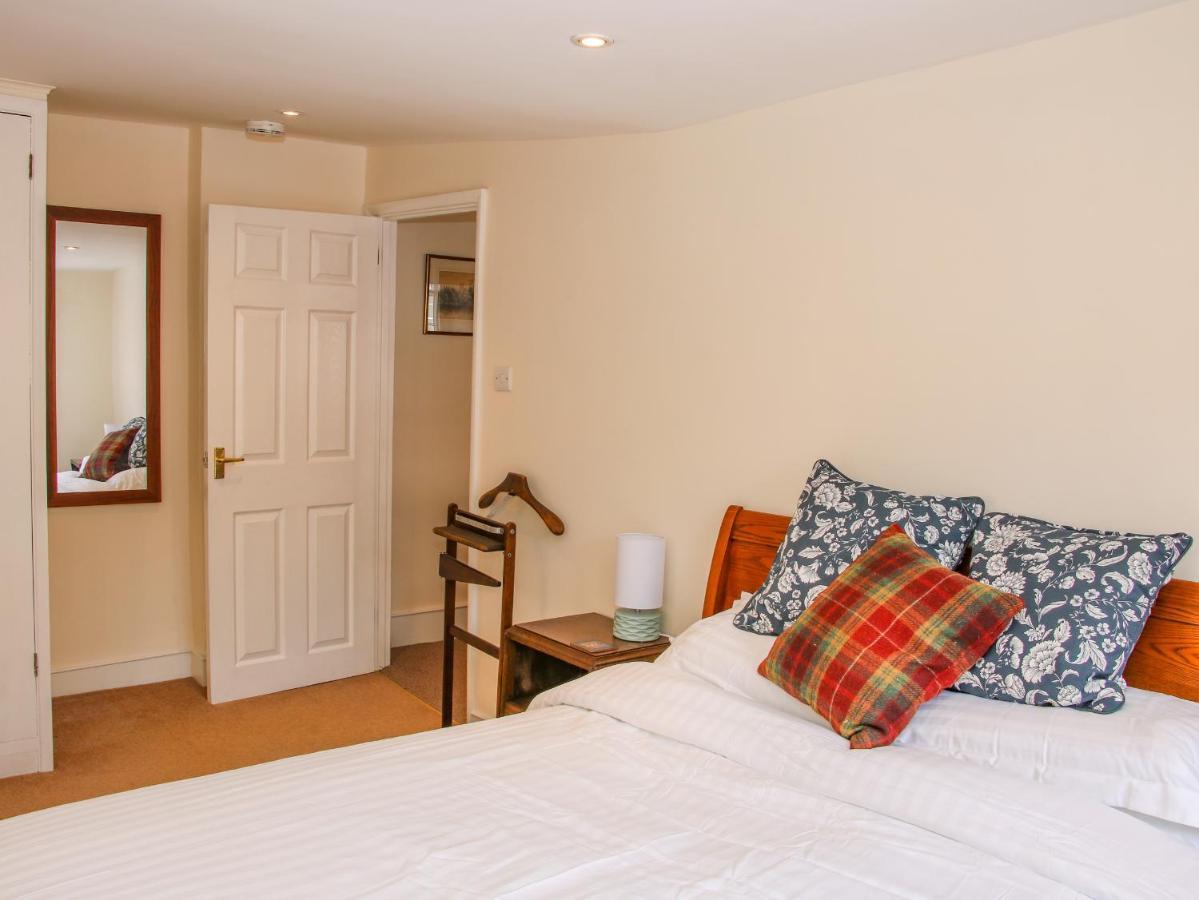 138C Old Star & Garter Mews Apartment ลุดโลว์ ภายนอก รูปภาพ