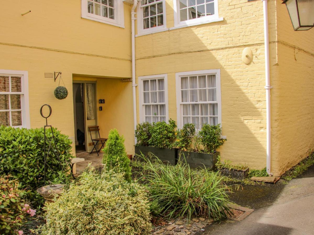 138C Old Star & Garter Mews Apartment ลุดโลว์ ภายนอก รูปภาพ